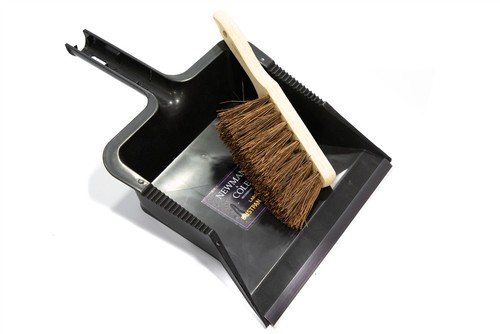 Garden dustpan and brush - and,